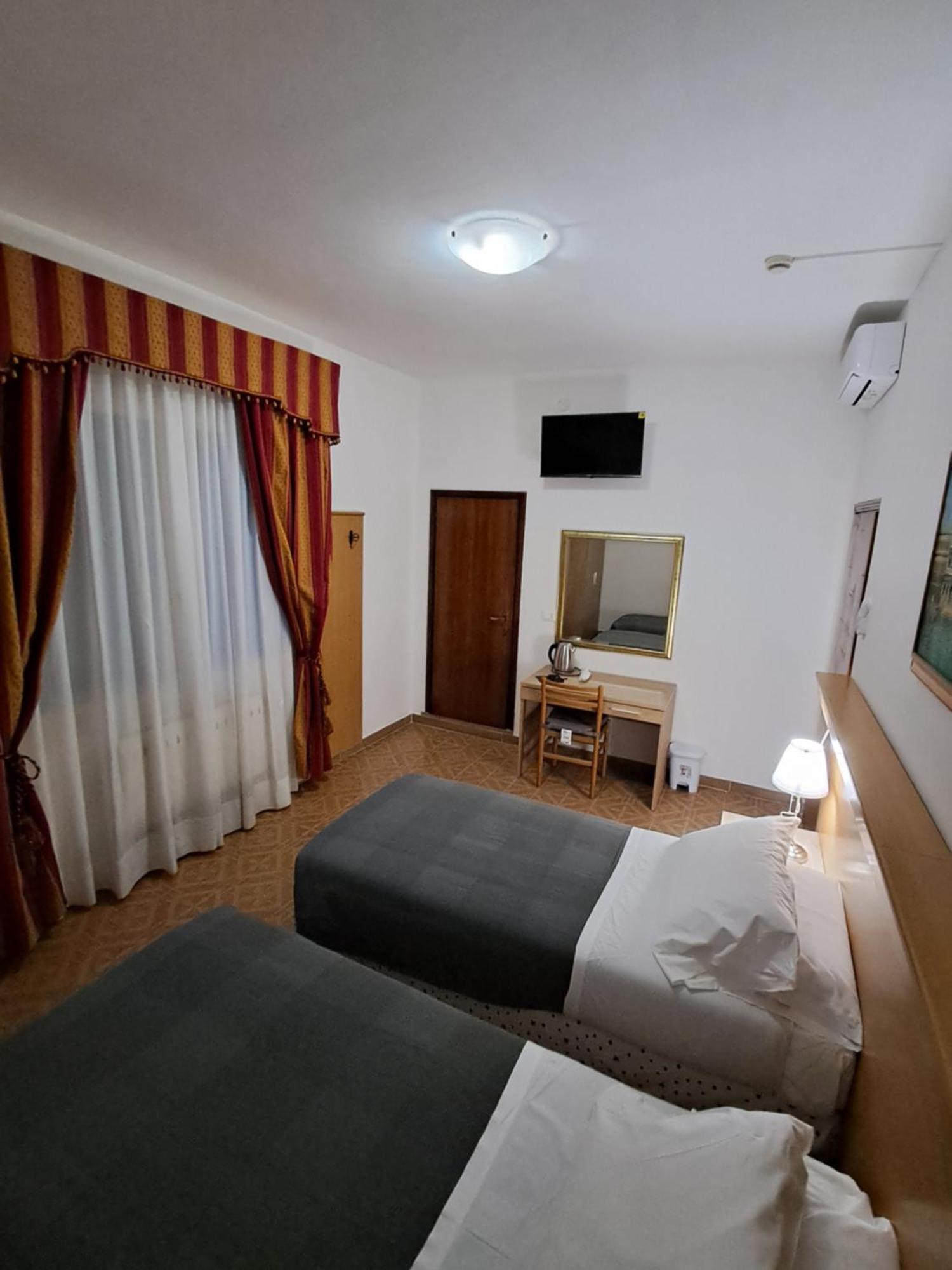 Hotel Tito 2 메스트레 외부 사진