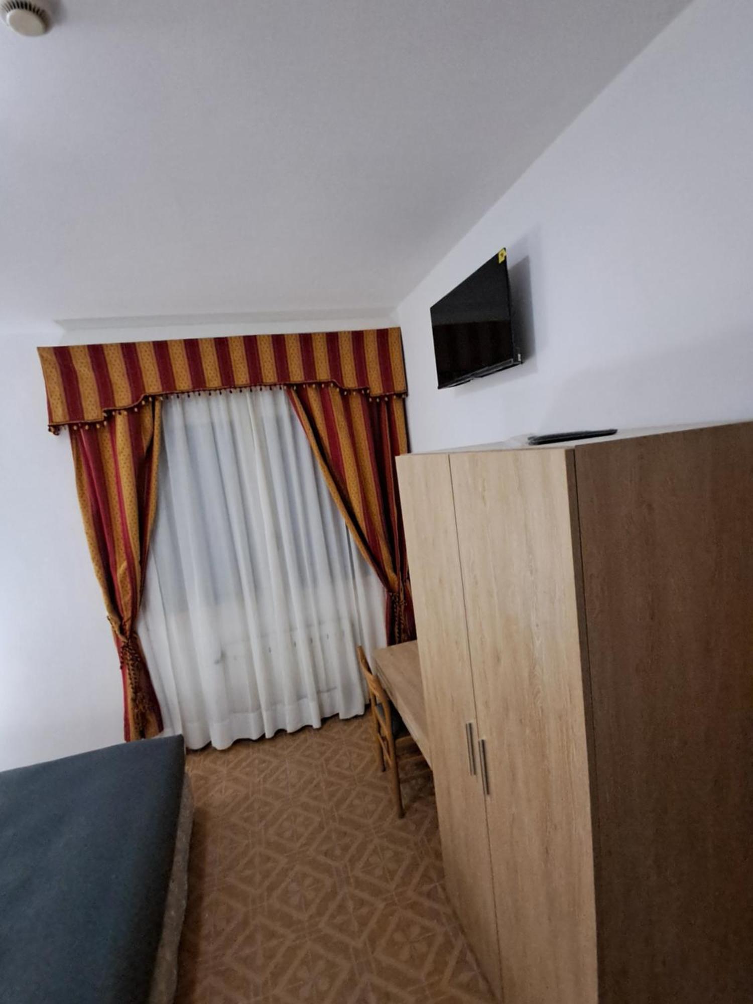 Hotel Tito 2 메스트레 외부 사진